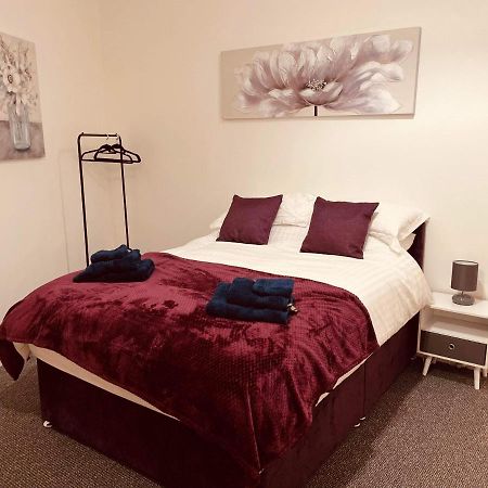 Luxury Suite 3 Bed Apartment Sleeps 6-8 Blackpool Esterno foto