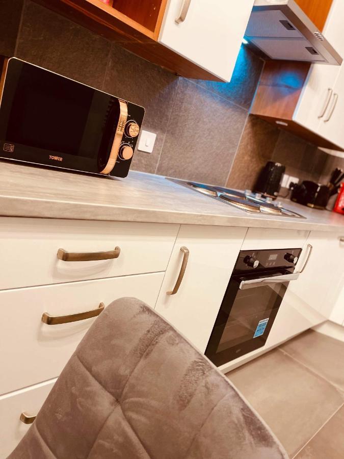 Luxury Suite 3 Bed Apartment Sleeps 6-8 Blackpool Esterno foto